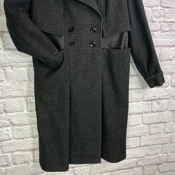 Authentic YSL Vintage Wool Trench Coat - Picture 4 of 13